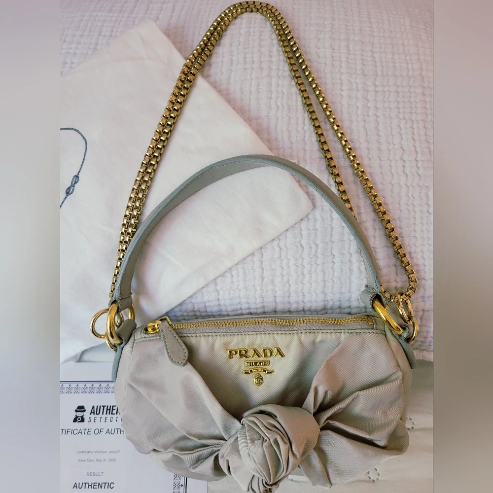 Authentic Prada Tessuto Fiocco Bow Bag - Beige Nylon Crossbody/Shoulder Bag - Picture 7 of 12